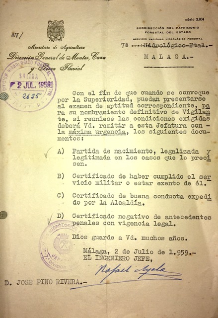 Oficio de 02/07/1959, informándole de los documentos necesarios para el nombramiento de Vigilante del PFE.
