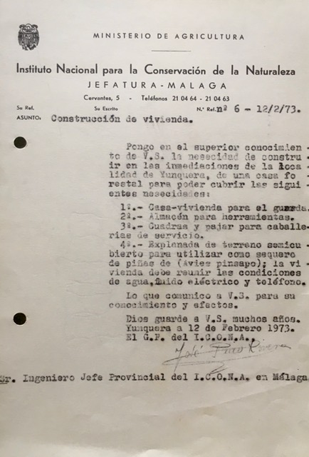 Oficio de 12/02/1973, comunicando la necesidad de construir una casa forestal en Yunquera.