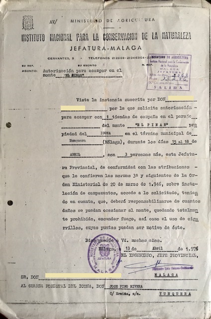 Autorización de 13/04/1976, para acampar con una tienda en el monte Pinar de Yunquera (Málaga).